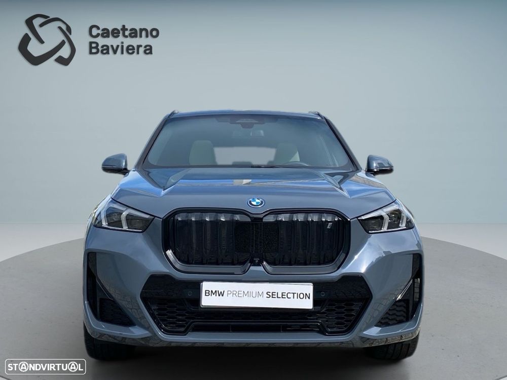 BMW iX1 xDrive30 Pack Desportivo M - 27