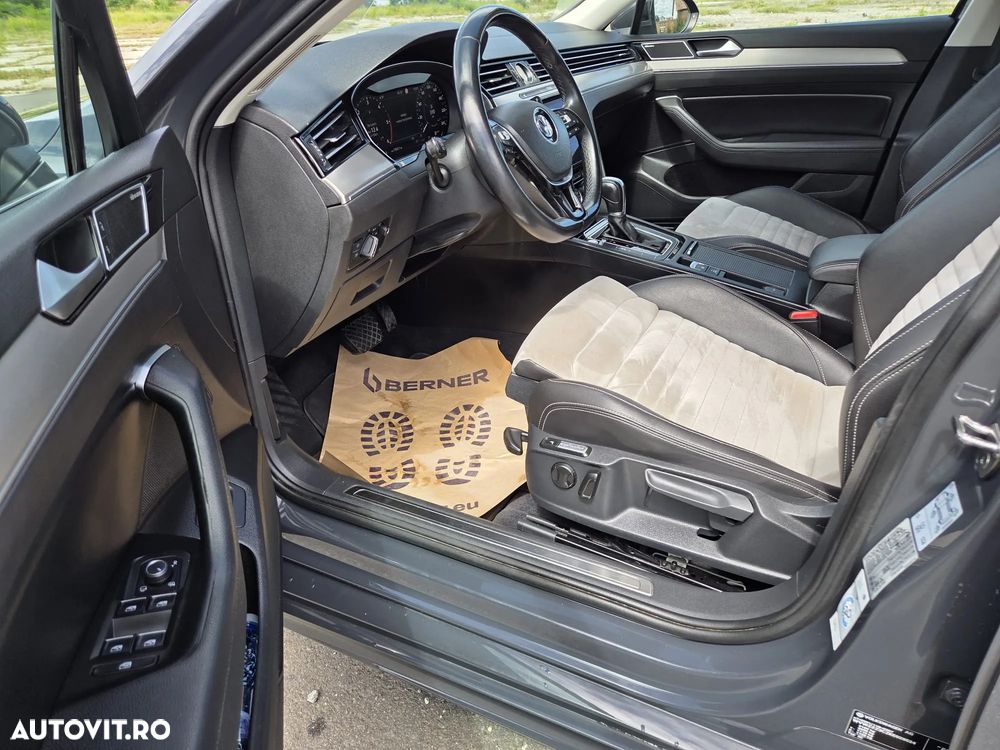 Volkswagen Passat 2.0 TDI DSG R Executive - 17