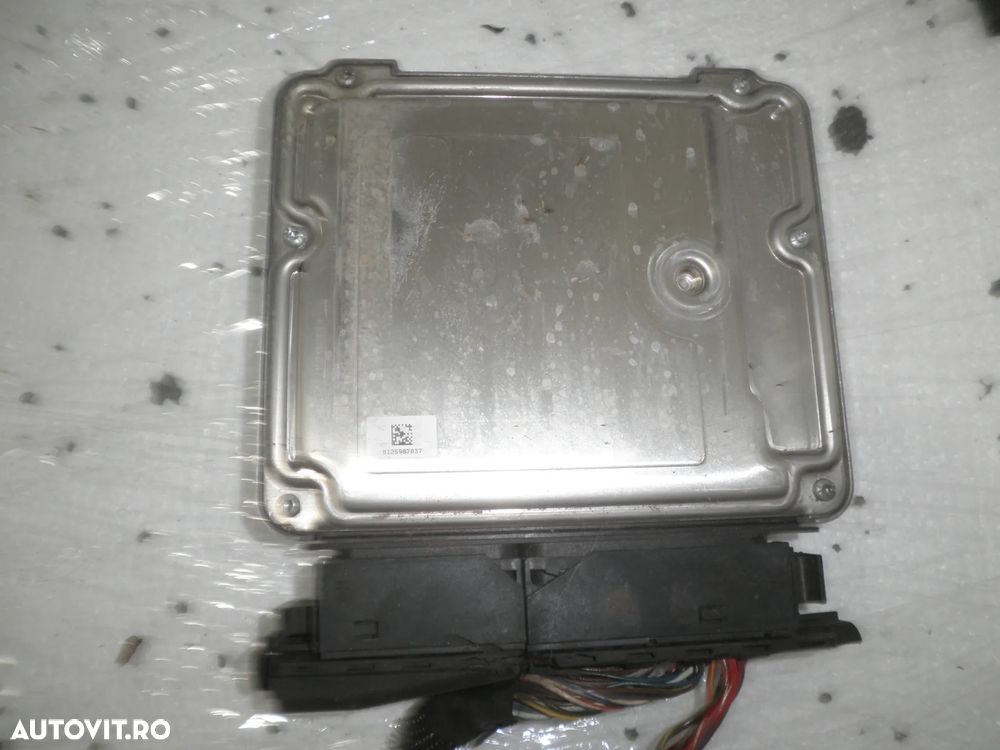 ECU / calculator motor Mini Cooper Countryman 1.6 d 0281018991 8519663 - 2