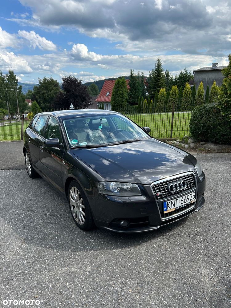 Audi A3 2.0 TDI DPF S line Sportpaket - 2