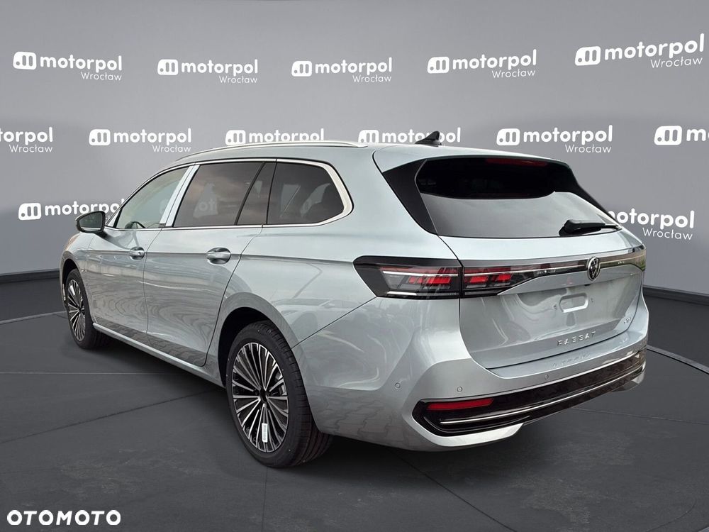 Volkswagen Passat - 8