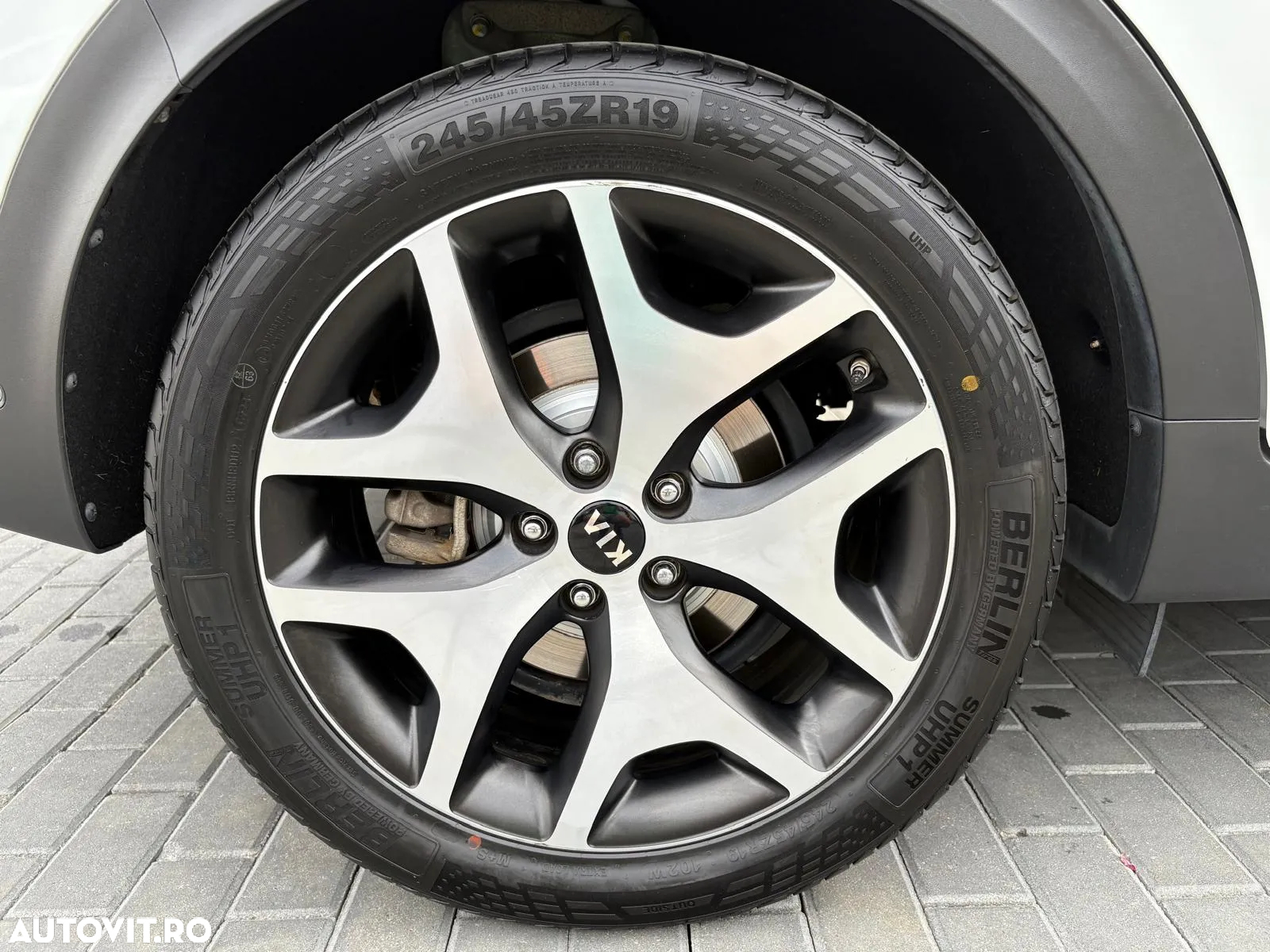 Kia Sportage 2,0 CRDI AWD Aut. GT Line - 8