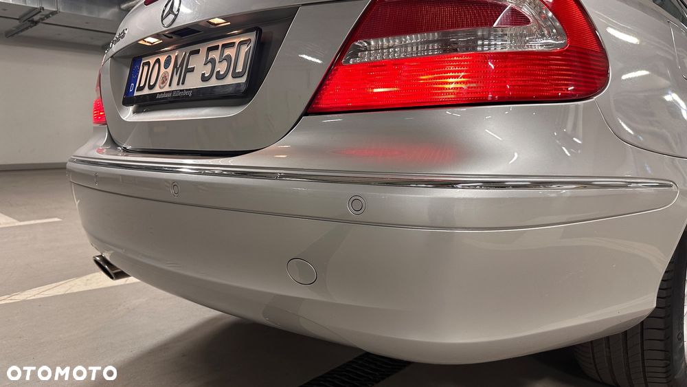 Mercedes-Benz CLK 2004