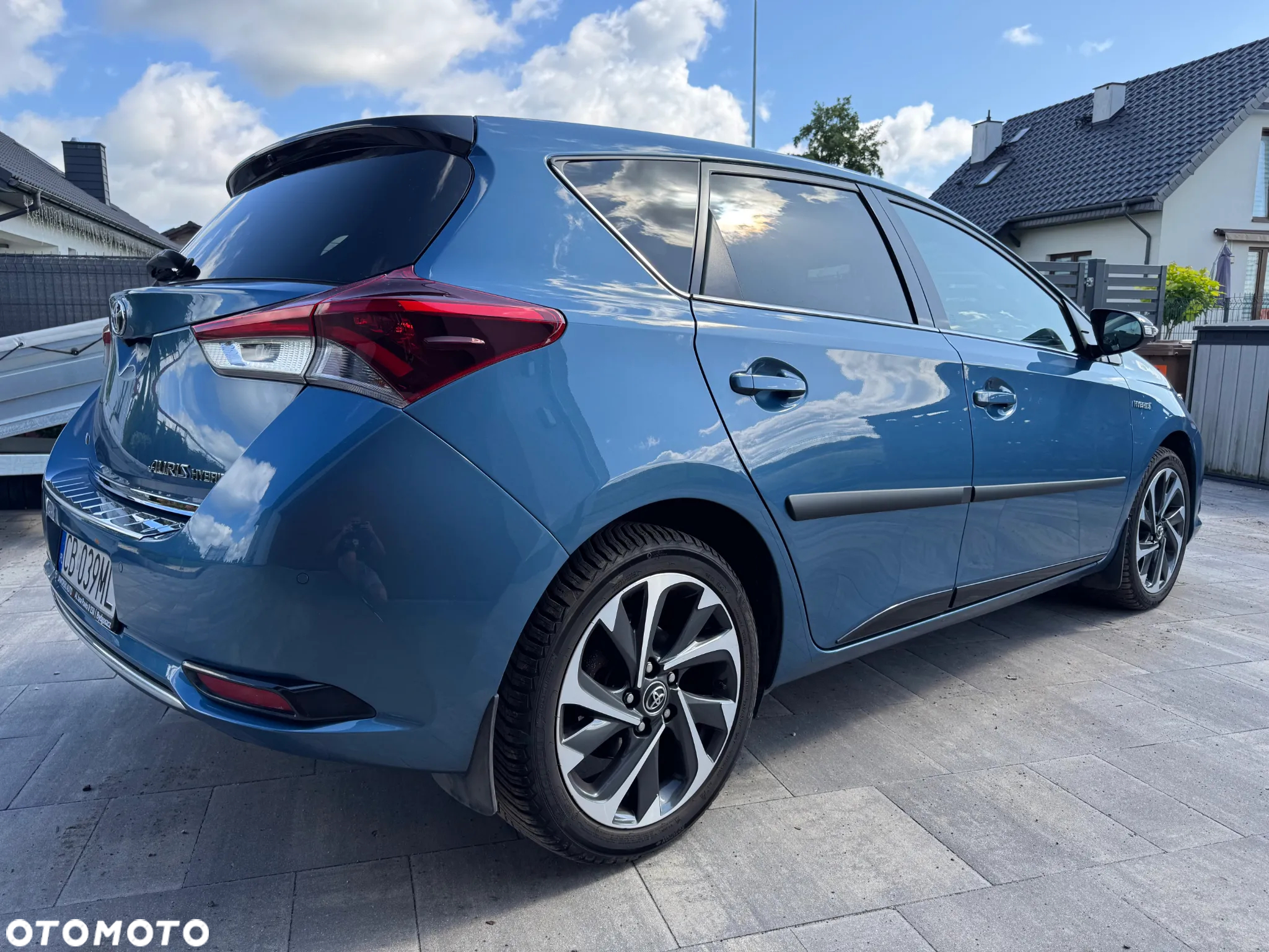 Toyota Auris 1.8 HSD Luna - 8