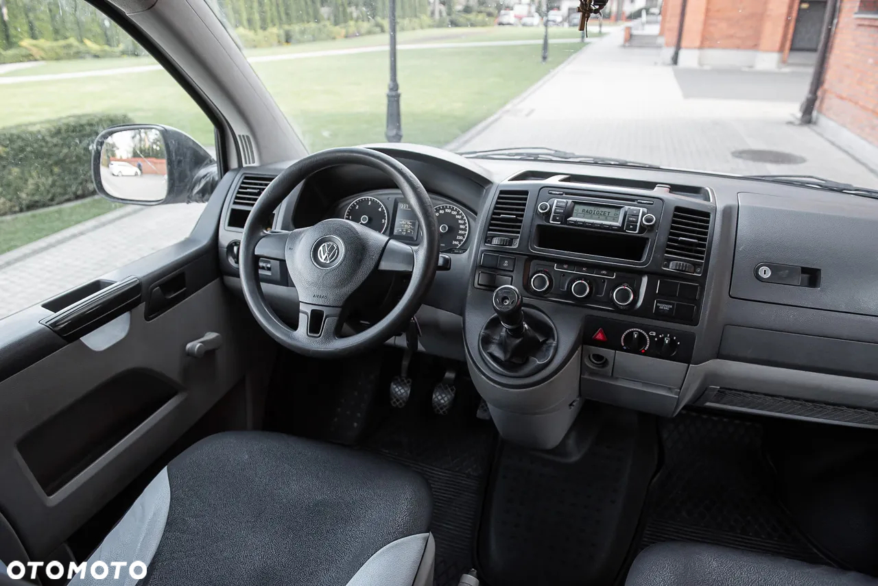Volkswagen Transporter - 18
