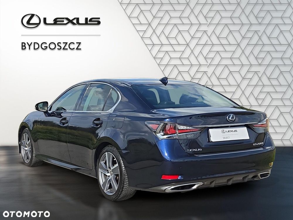 Lexus GS - 4