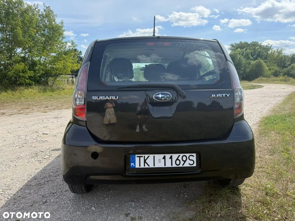 Subaru Justy - 2