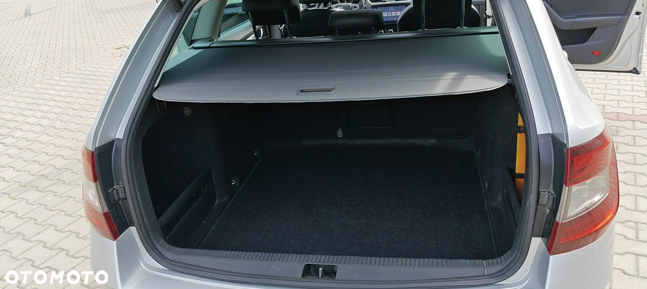 Skoda Octavia 1.6 TDI DSG Premium Edition - 24