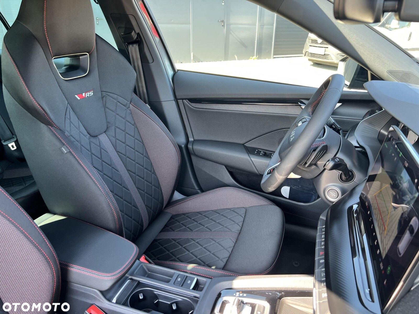 Skoda Octavia 2.0 TSI RS DSG - 30