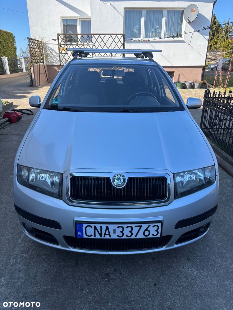 Skoda Fabia 1.4 16V Ambiente - 2
