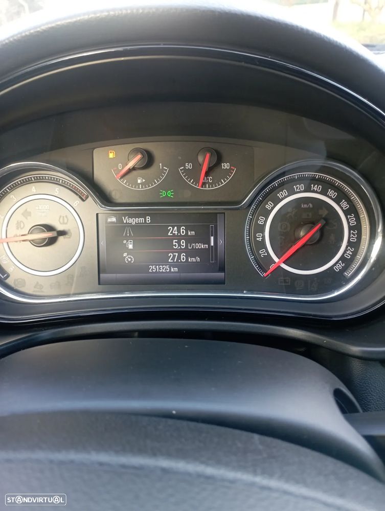 Opel Insignia Sports Tourer 1.6 CDTi Cosmo S/S J17 - 9