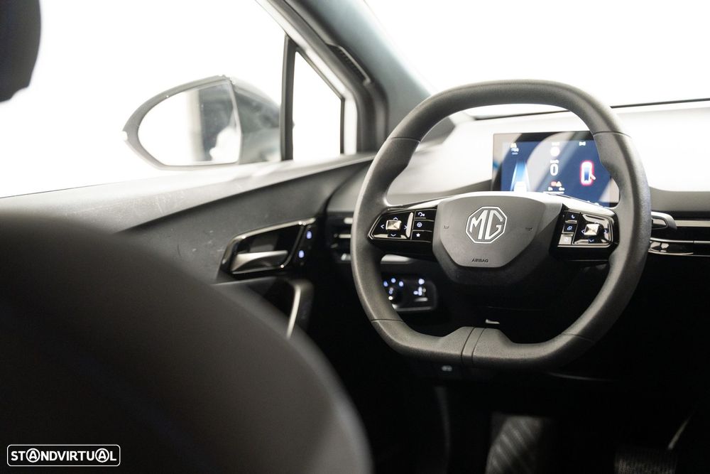 MG MG4 51 kWh Standard - 8