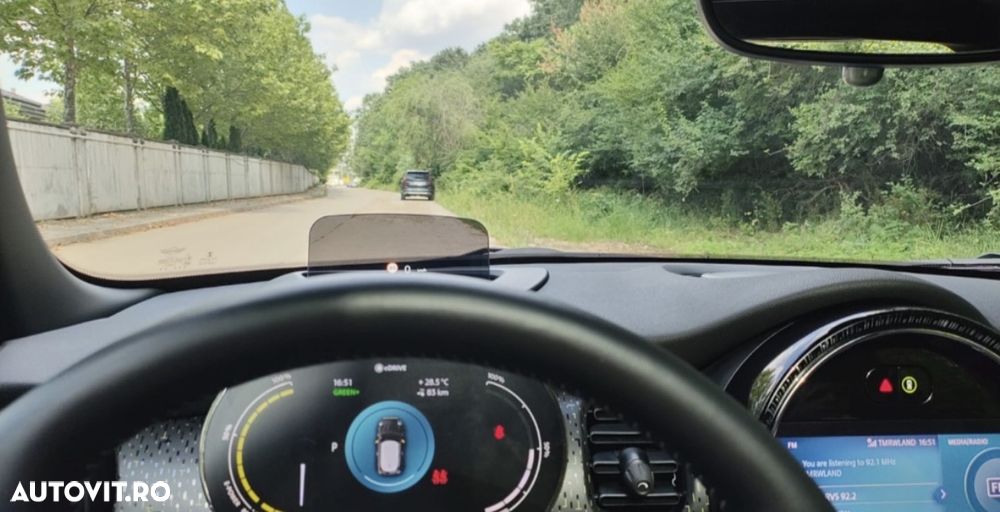 Mini Cooper SE Electric Trim - 6