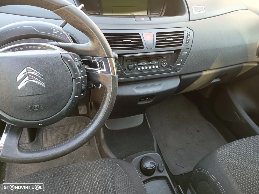 Citroën C4 Picasso - 16
