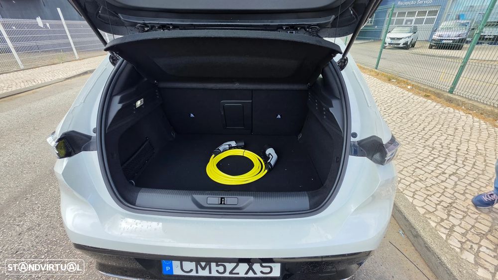 Peugeot 308 1.6 Hybrid Allure Pack e-EAT8 - 14