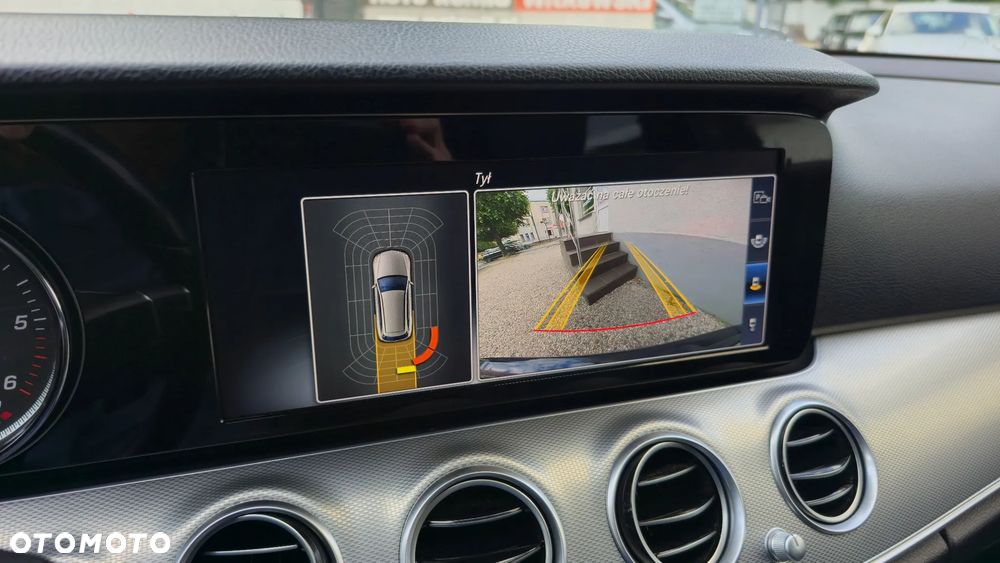 Mercedes-Benz Klasa E 220 d 9G-TRONIC Avantgarde - 20