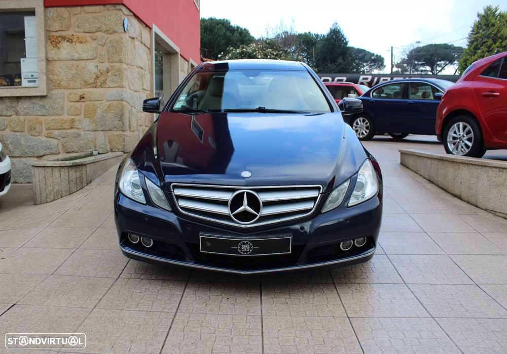 Mercedes-Benz E 200 CGI Elegance BlueEfficiency - 2