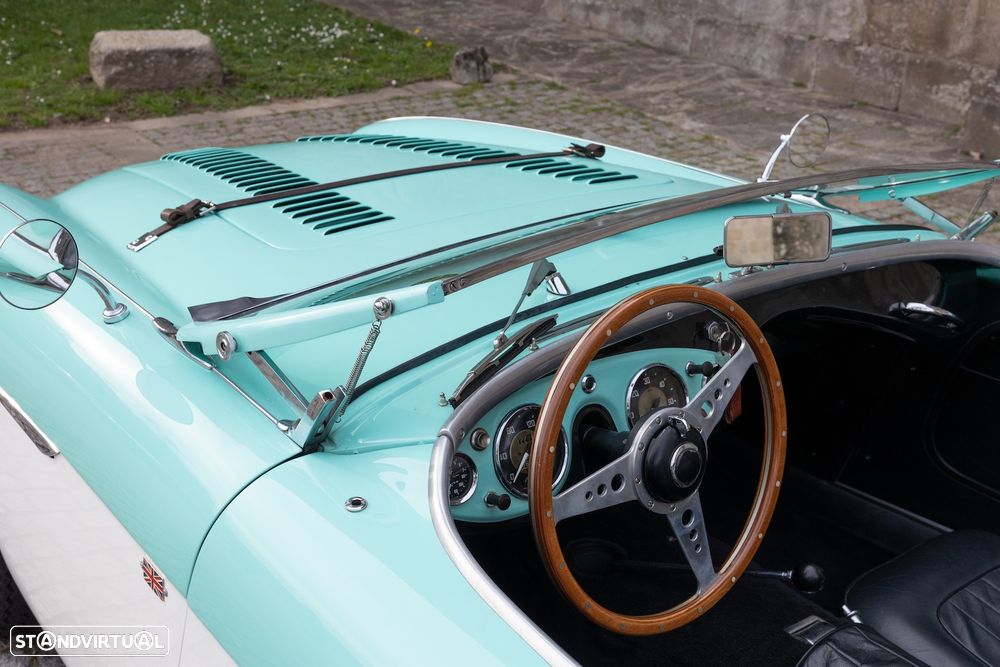 Austin Healey 100/4 - 13