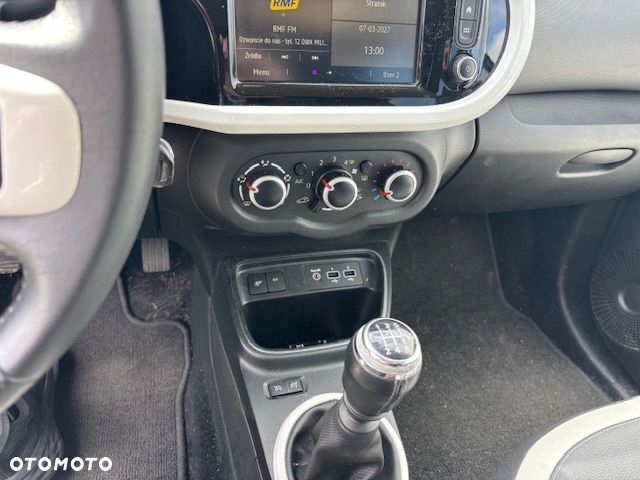 Renault Twingo TCe 90 INTENS - 15