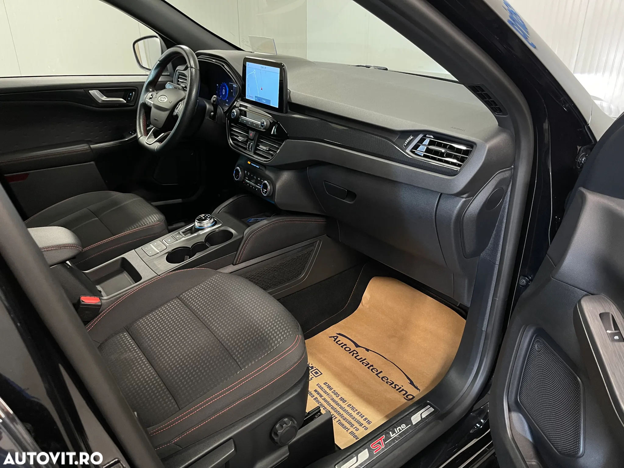 Ford Kuga 2.0 EcoBlue A8 AWD ST Line - 11