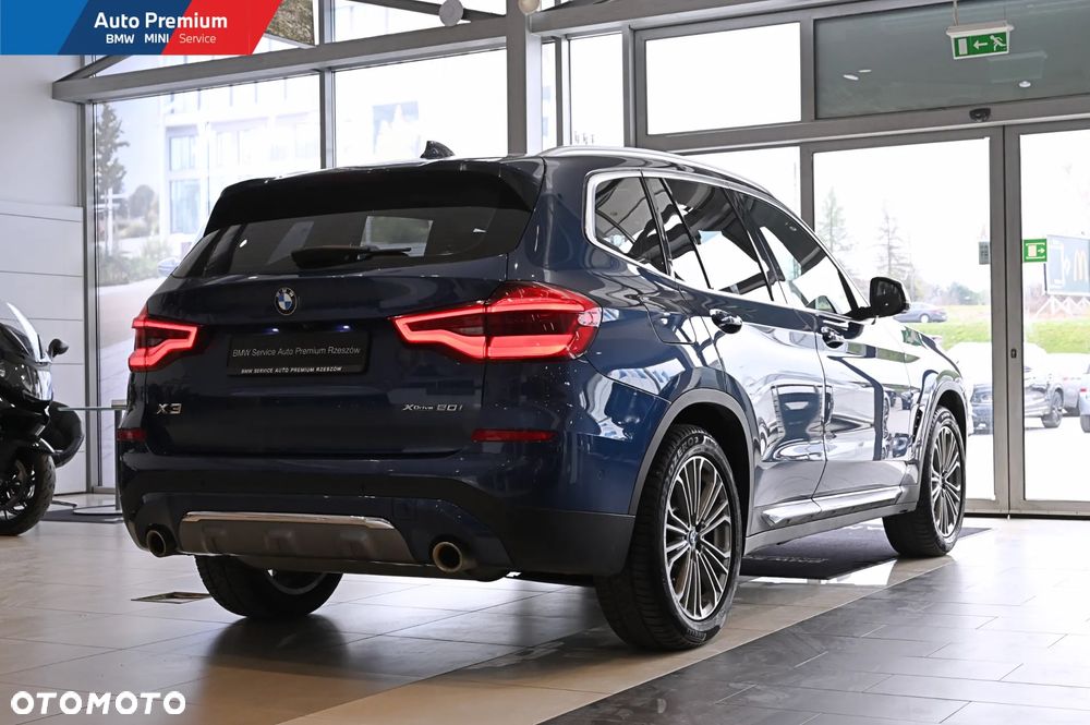 BMW X3 xDrive20i - 21