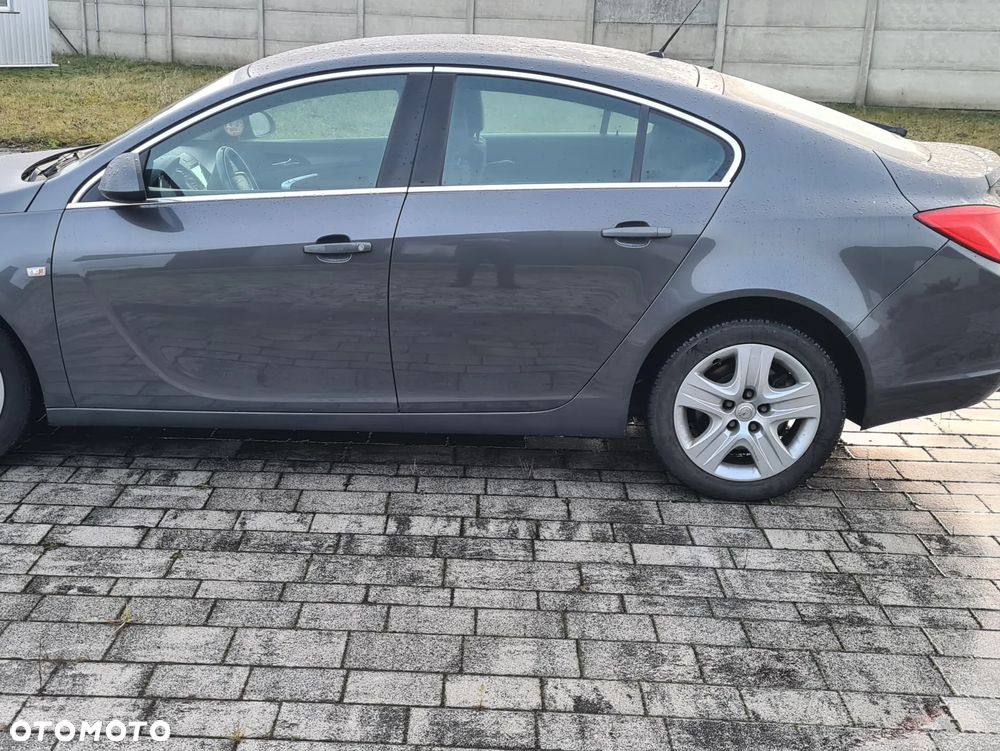 Opel Insignia 1.6 Turbo - 8