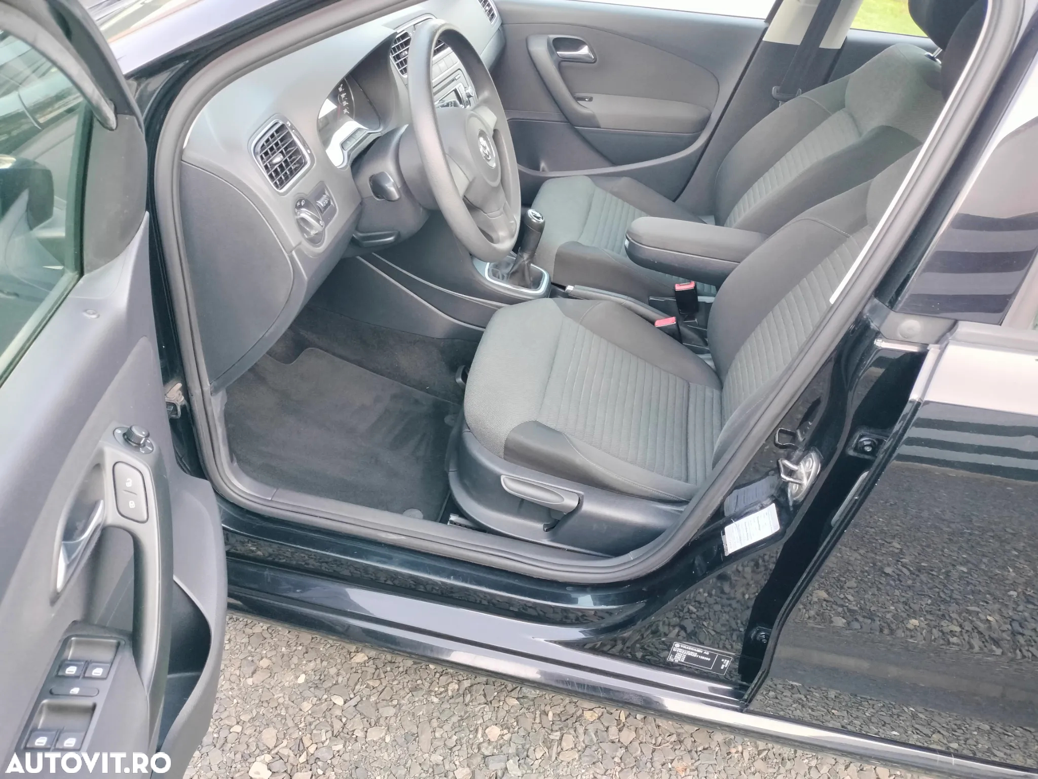 Volkswagen Polo 1.2 TSI Black/Silver Edition - 25