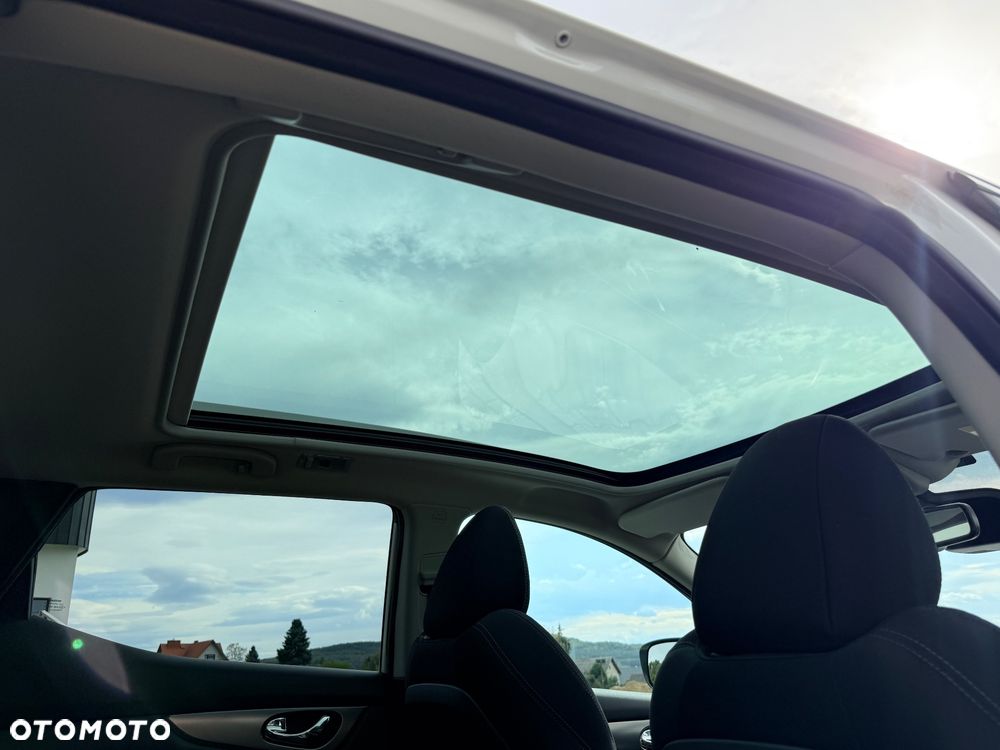 Nissan Qashqai 1.6 DIG-T Tekna - 24
