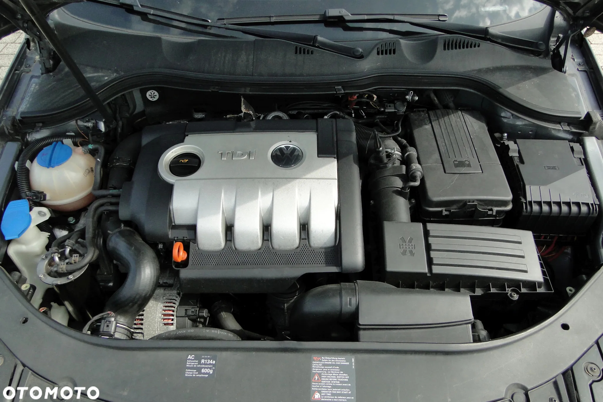 Volkswagen Passat - 15