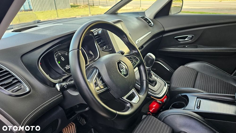 Renault Scenic - 9