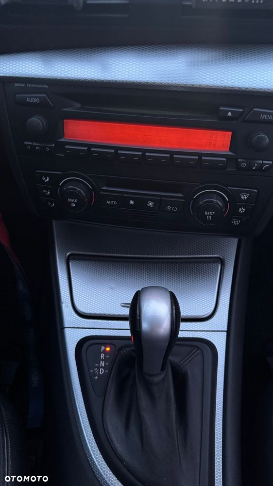 BMW Seria 1 120d - 16