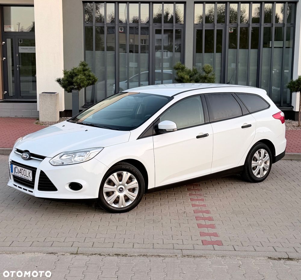 Ford Focus 1.0 EcoBoost Trend - 16