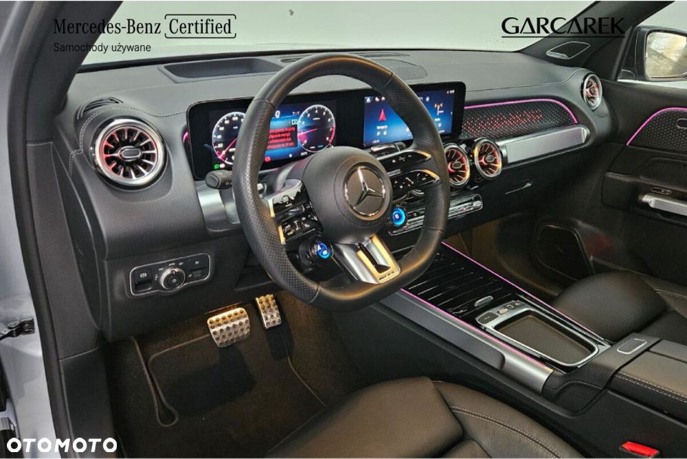 Mercedes-Benz GLB - 19