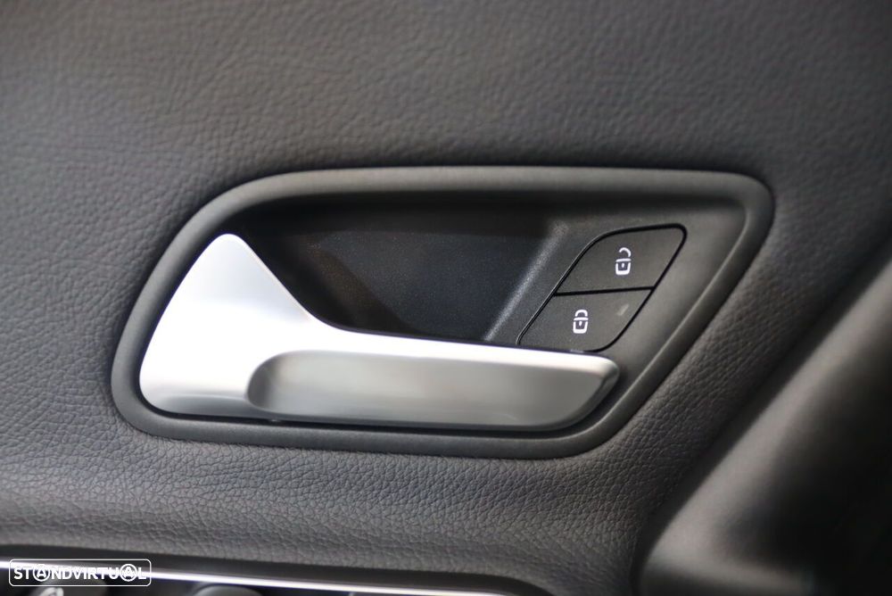 Mercedes-Benz A 200 - 17