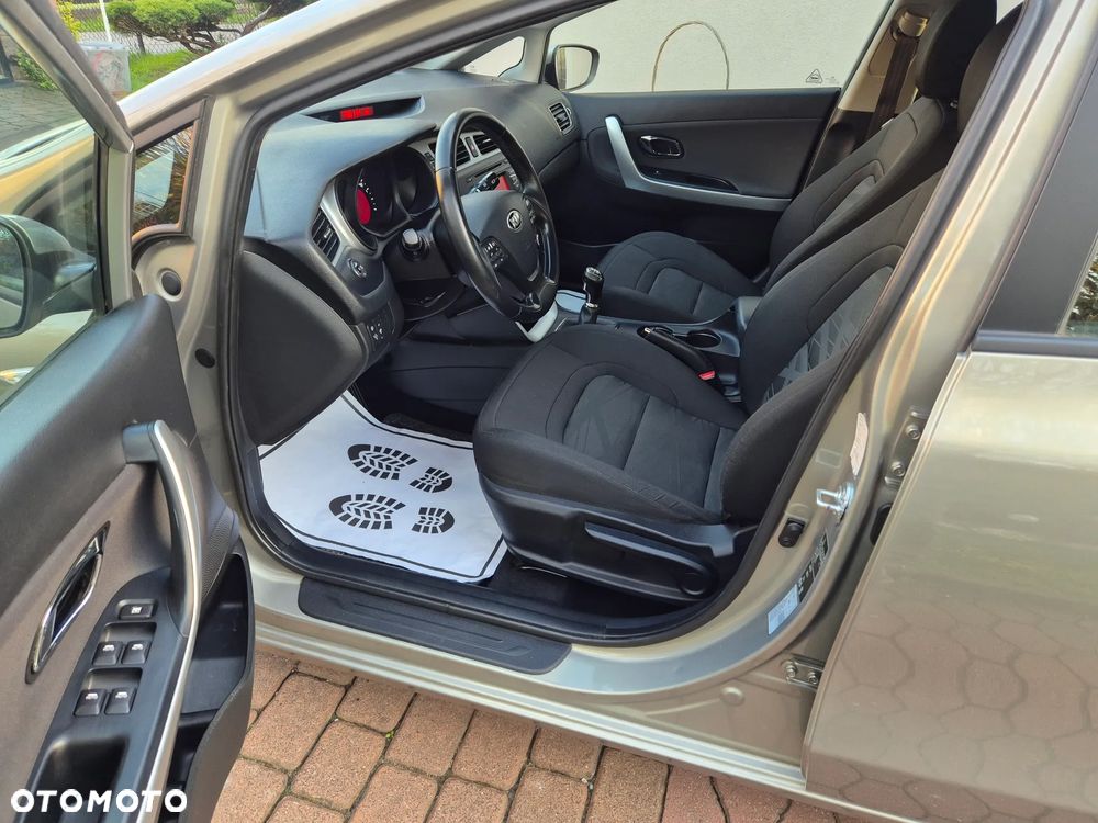 Kia Ceed 1.4 CVVT Edition 7 - 21