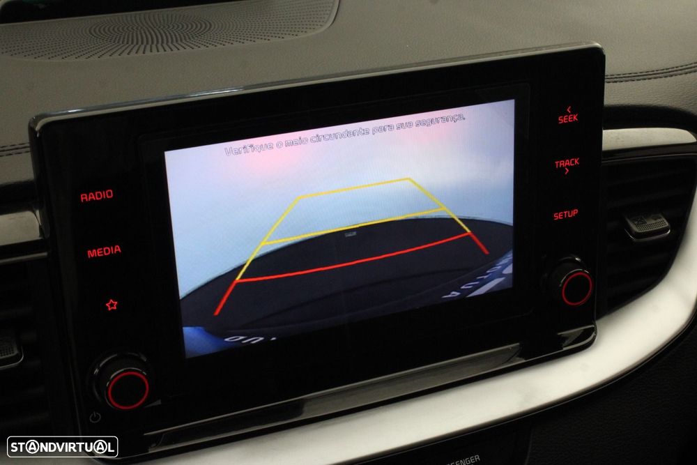Kia XCeed 1.6 GDi PHEV Drive — fotografia 21