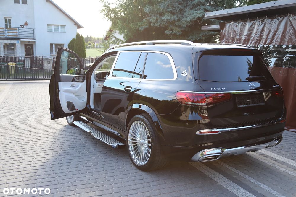Mercedes-Benz GLS Maybach 600 4-Matic - 10