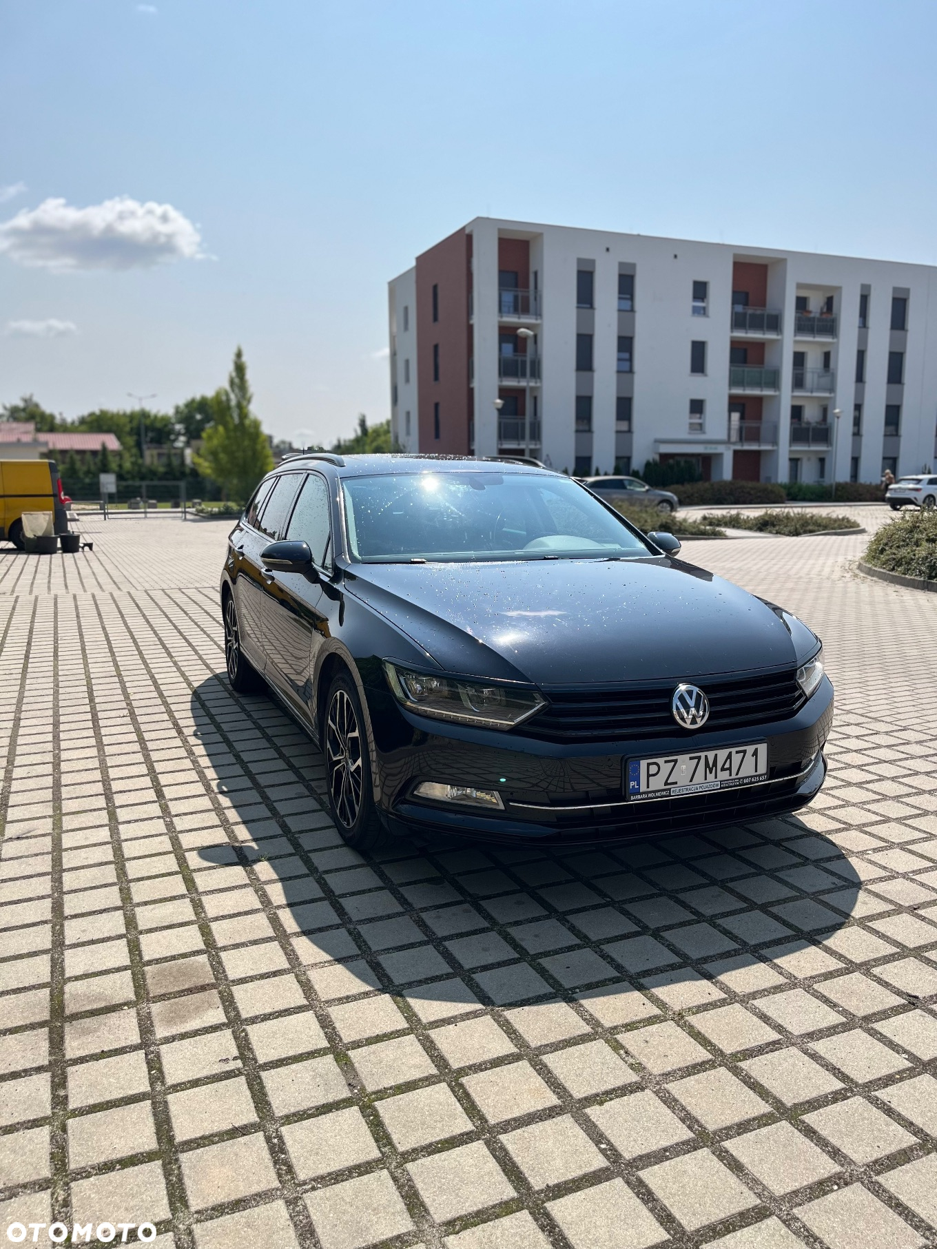Volkswagen Passat - 2