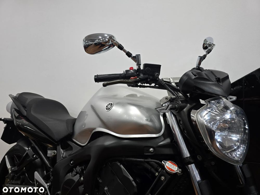 Yamaha FZ6 - 6