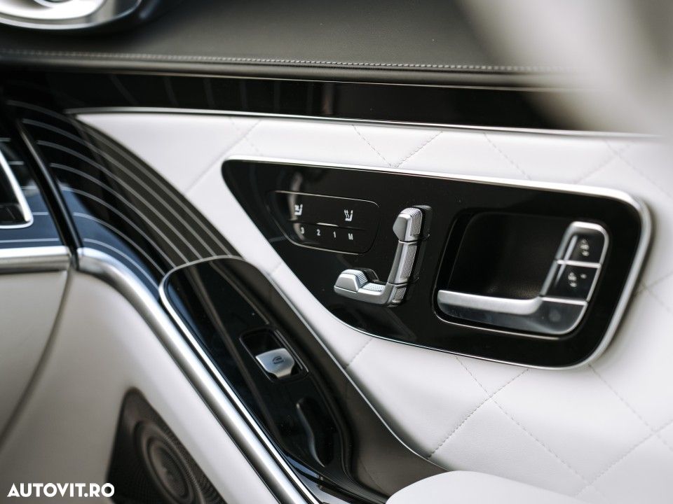 Mercedes-Benz S - 21