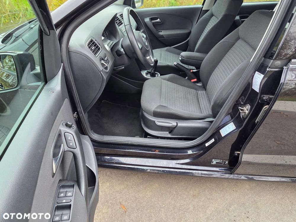 Volkswagen Polo - 6