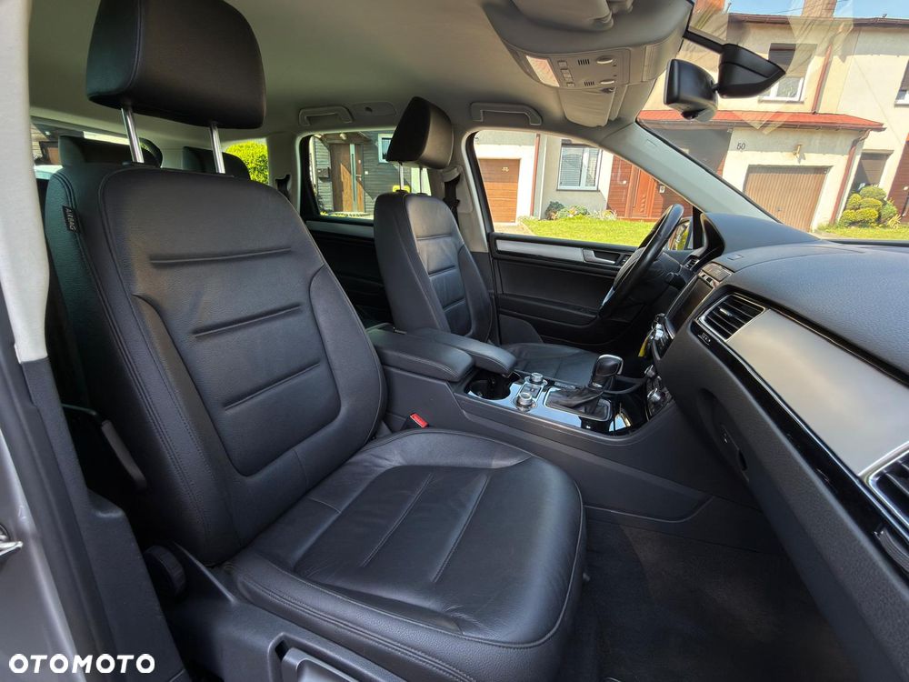 Volkswagen Touareg 3.0 V6 TDI SCR Blue Motion DPF Automatik Terrain Tech - 25