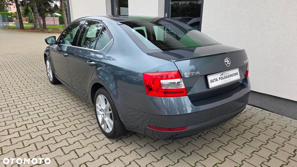 Skoda Octavia 1.5 TSI ACT Style DSG - 6