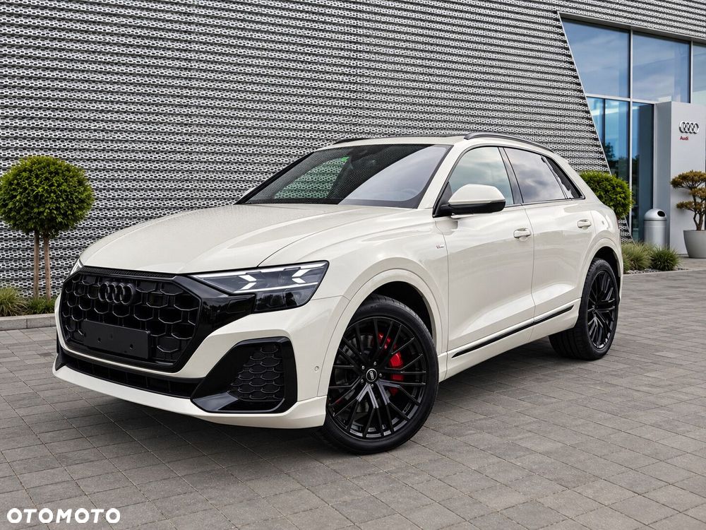 Audi Q8 - 2