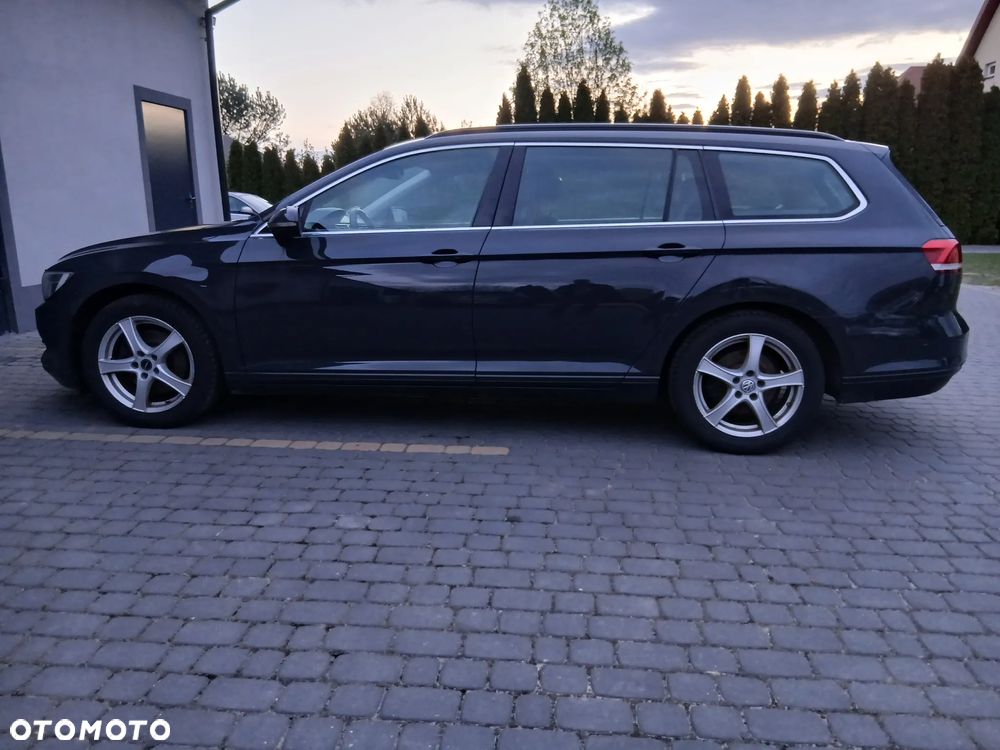 Volkswagen Passat 2.0 TDI (BlueMotion Technology) Comfortline - 8