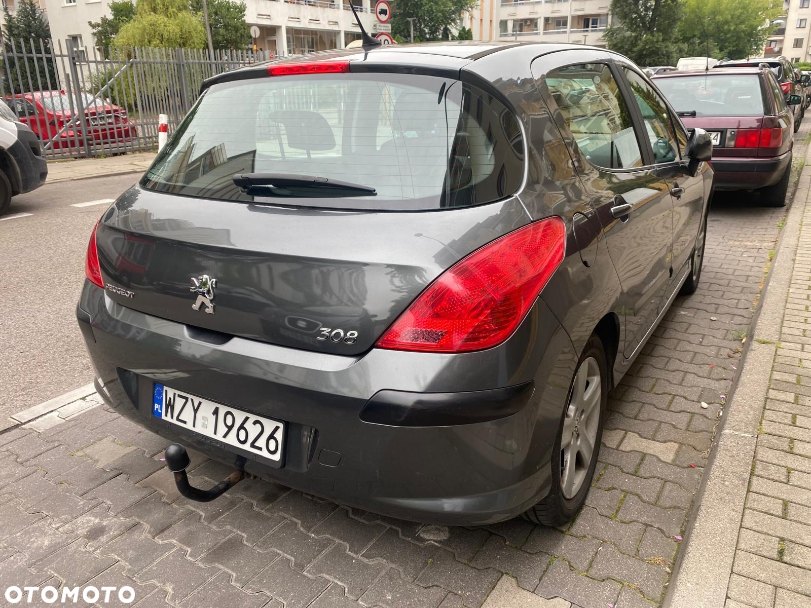 Peugeot 308 1.6 Premium Plus - 5