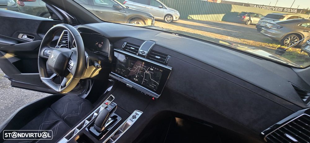 DS DS7 Crossback E-Tense Performance Line+ EAT8 - 33