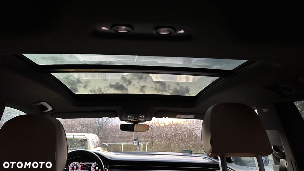 Audi Q8 55 TFSI quattro tiptronic - 16