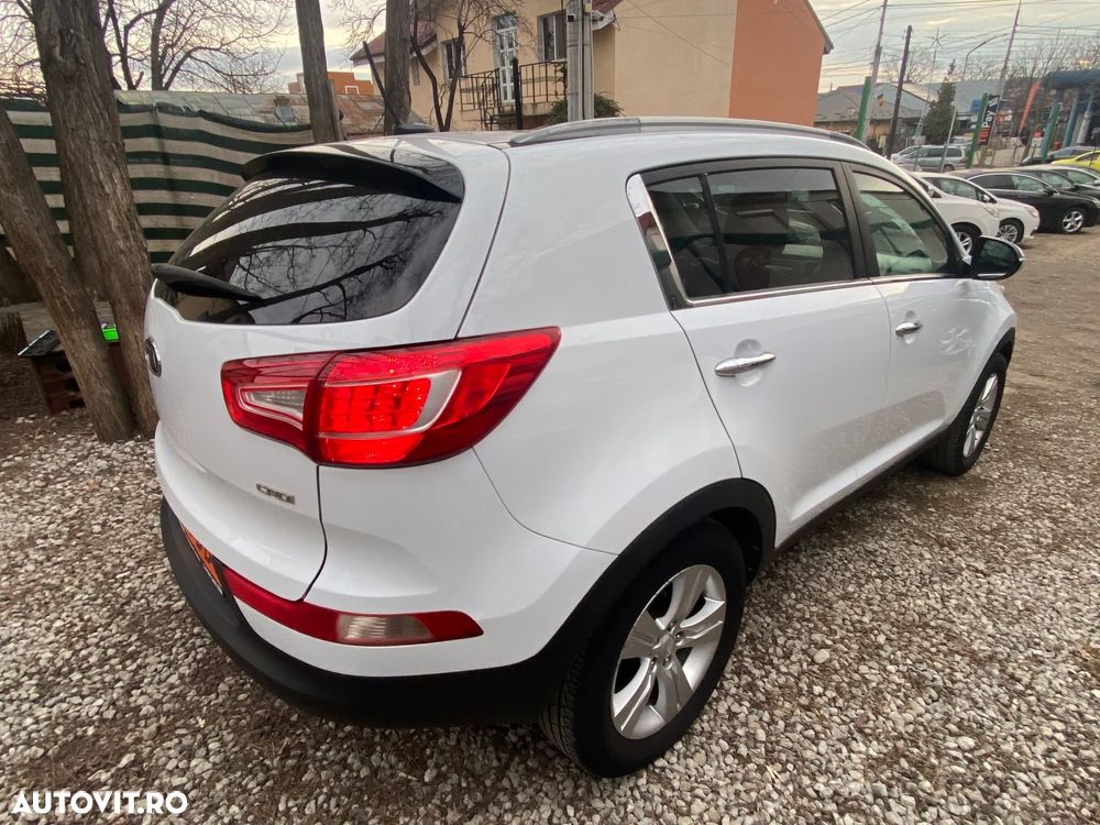 Kia Sportage 1.7 CRDI 2WD Attract - 4