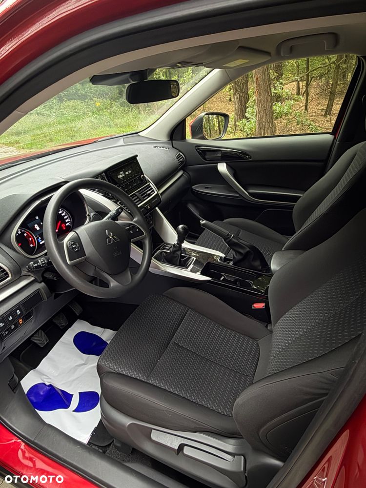 Mitsubishi Eclipse Cross - 13
